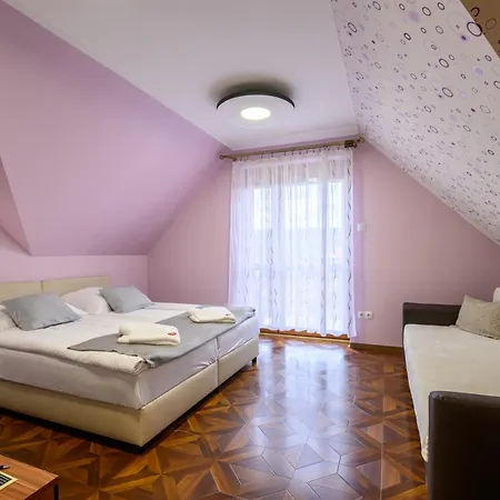 Appartement Pezsgő *