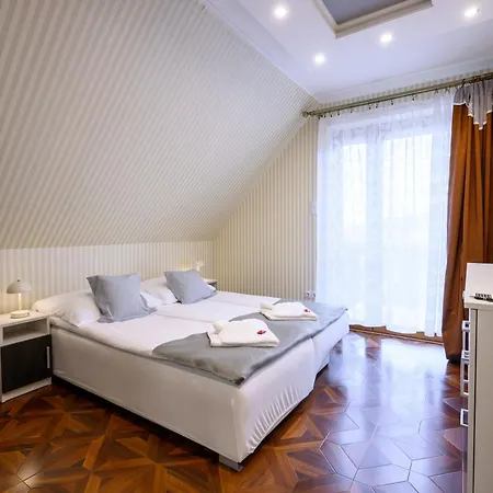 Pezsgő Appartement Demjén